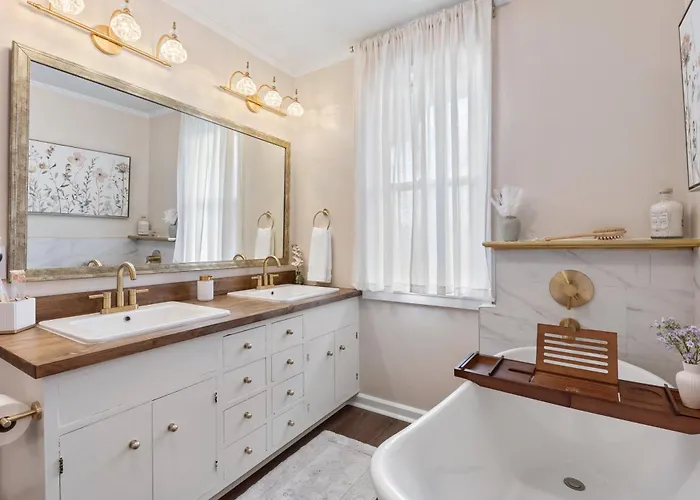 Apartamento Beautiful - King Bed - Free Waffle Breakfast Geneva