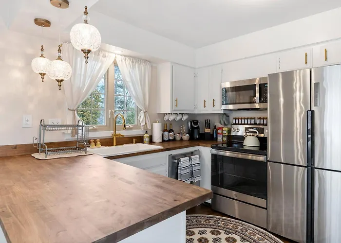 Apartamento Beautiful - King Bed - Free Waffle Breakfast *
