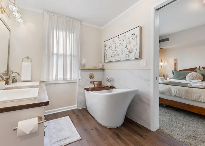Apartamento Beautiful - King Bed - Free Waffle Breakfast *