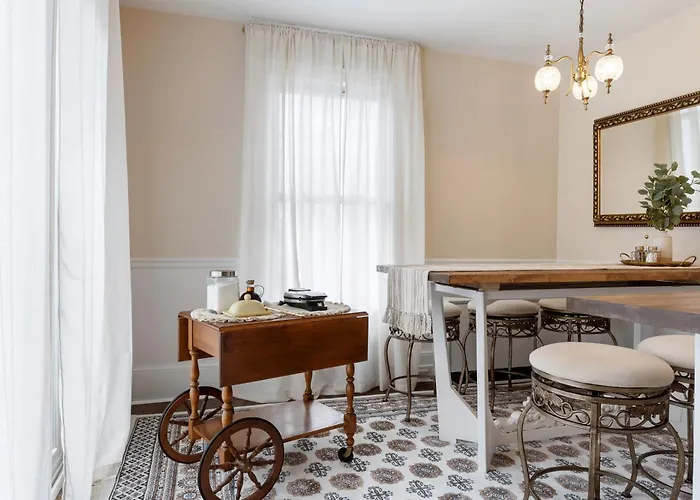 Apartamento Beautiful - King Bed - Free Waffle Breakfast *