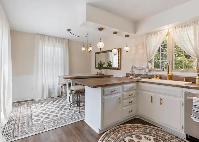 Apartamento Beautiful - King Bed - Free Waffle Breakfast